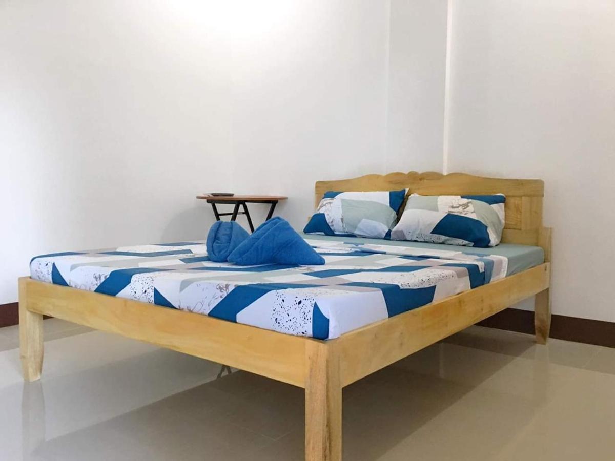 אנדה Za Priscila Tourist Inn מראה חיצוני תמונה